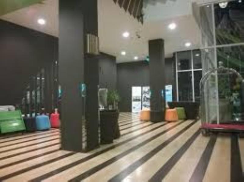 Maxonehotels.Com At Tidar Surabaya Exterior foto